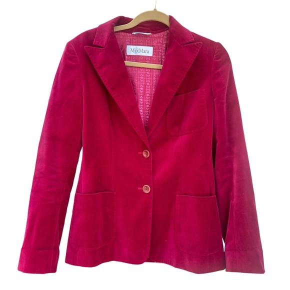 MaxMara Velvet Blazer Women’s Sz 8 Red Maroon Berry - Pointed Collar, 2 Buttons - Picture 3 of 16